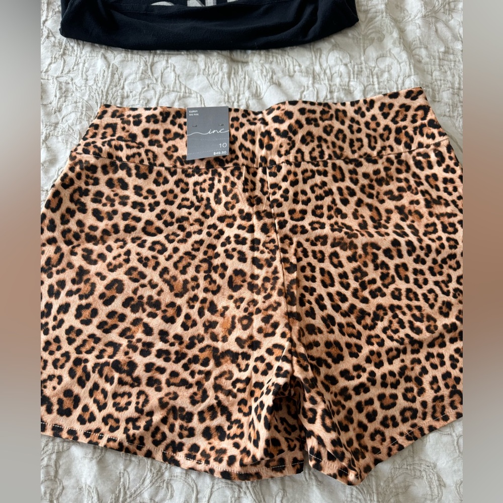 Inc New with tags size 10 leopard high wasted shorts - Picture 2 of 3